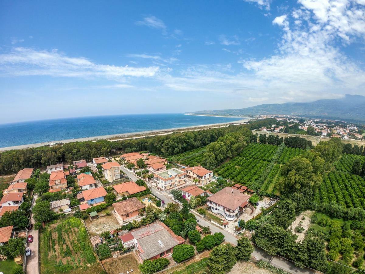 B&B Pineta Mare Ламеція-Терме Екстер'єр фото