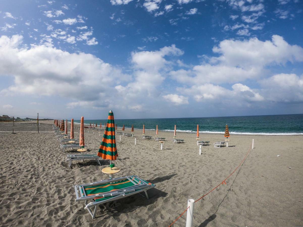 B&B Pineta Mare Ламеція-Терме Екстер'єр фото